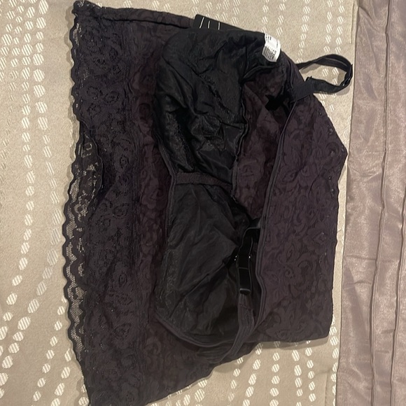 Bali Women's Lace N' Smooth Firm Control Camisole - Picture 3 of 8